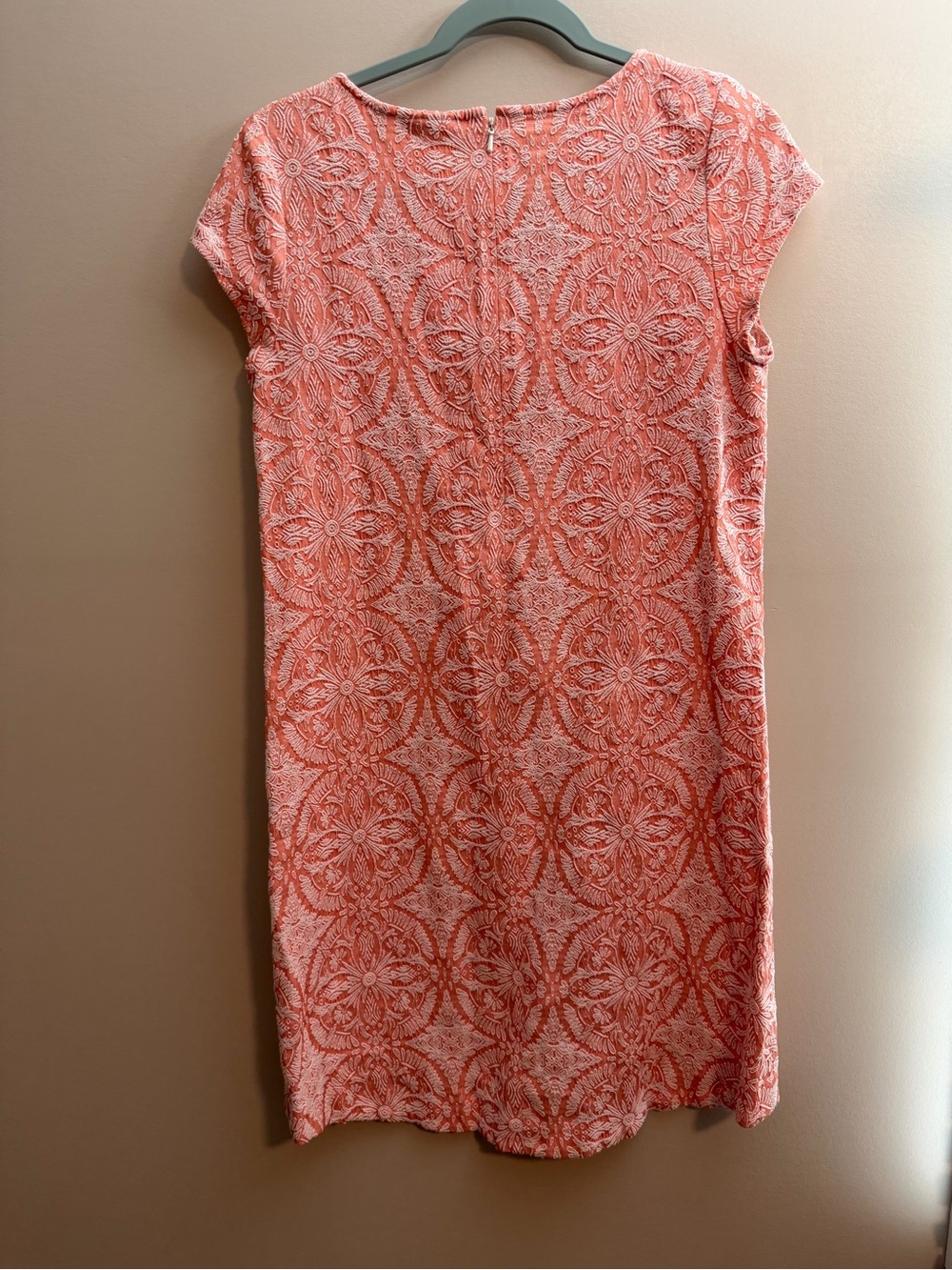 Halogen Coral-White Printed Cap-Sleeve Shift Dress - Picture 4 of 5